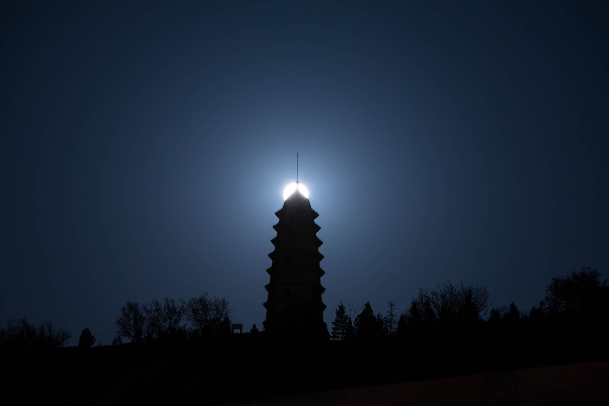 moon and pagoda