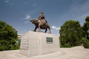 statue of Laozi