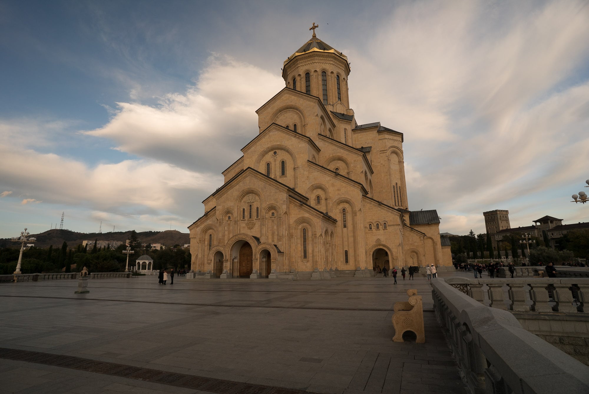 Tbilisi cathedral from outside