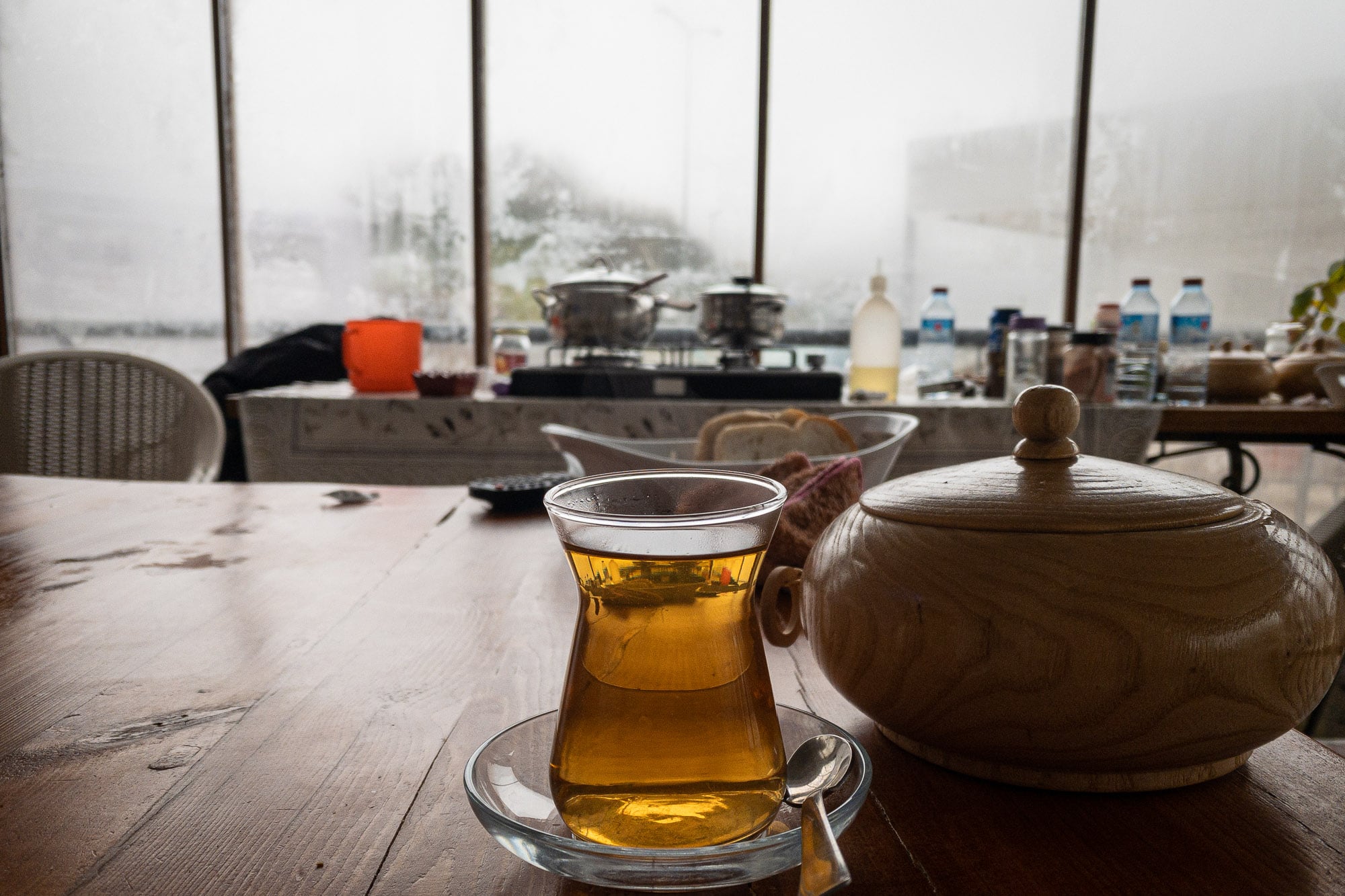 Morning tea in Metil's café in Mugada