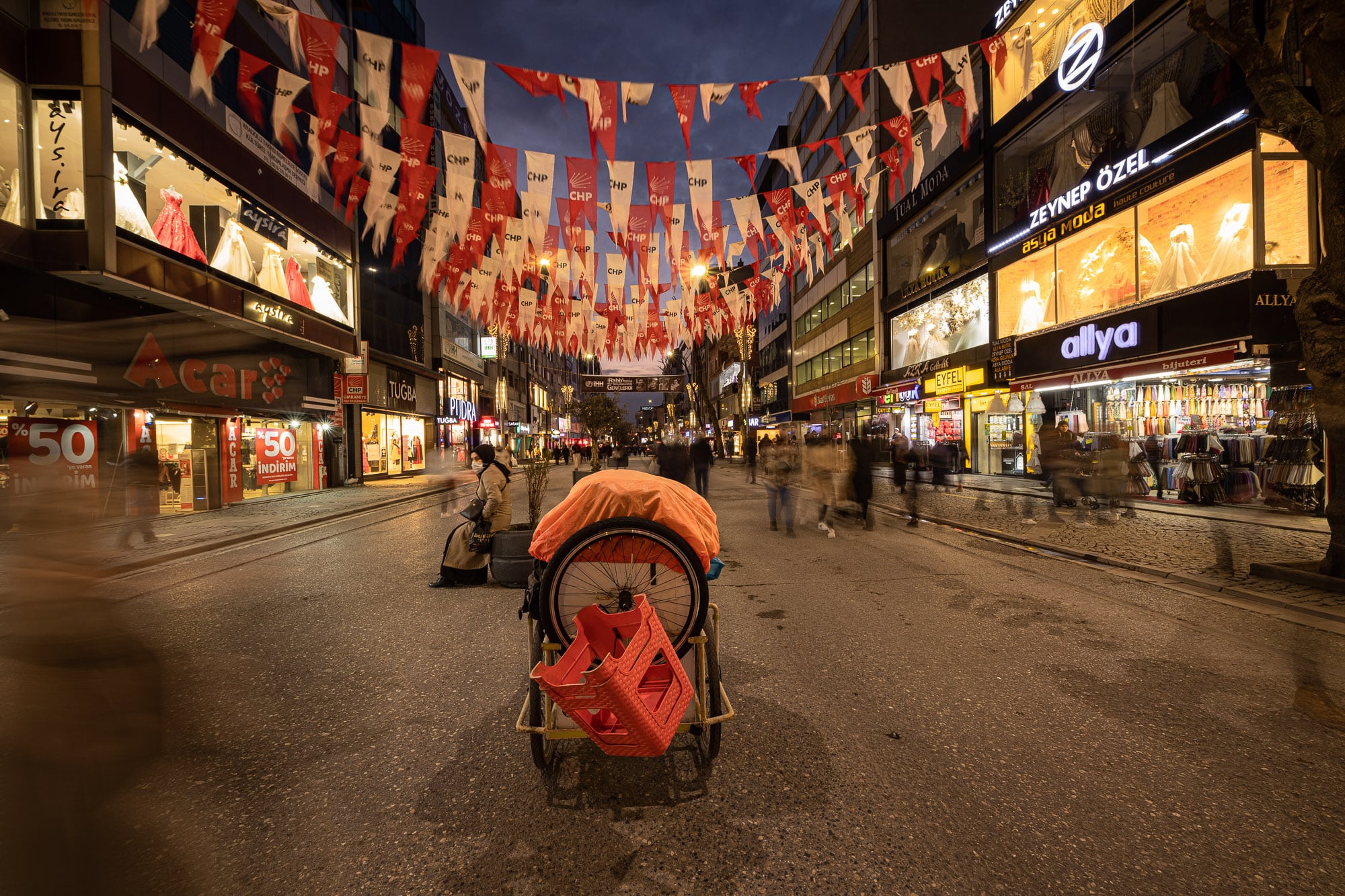 the Caboose in a pedestrian zone in Istanbul