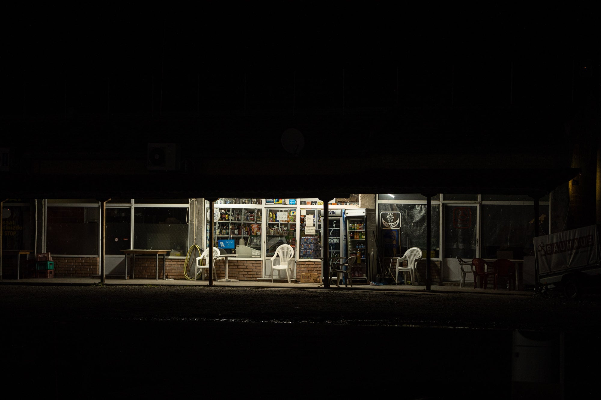 small shop near the Kapıkule border, on the way from Edirne to Svilengrad