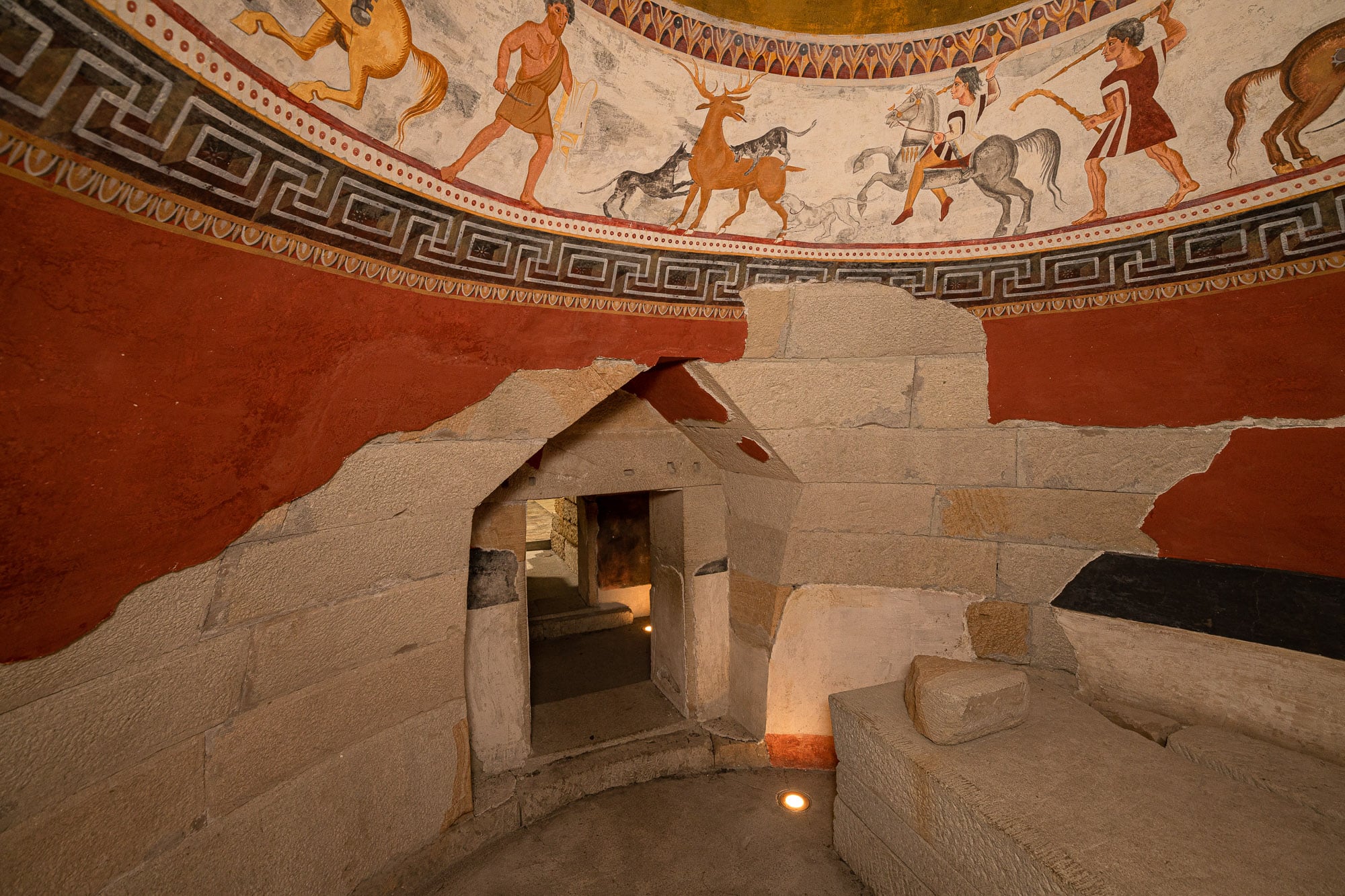 inside the Thracian tomb replica in Aleksandrovo