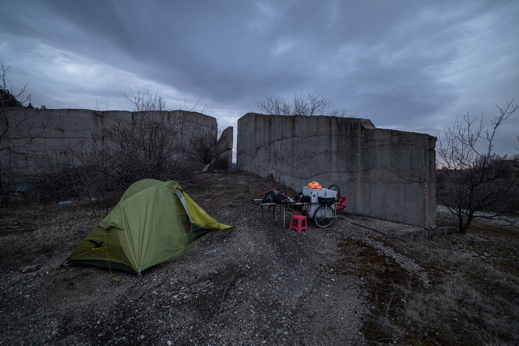 camp in the ruins near Gorno Varshilo