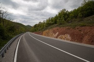 the road to walk from plate mountain lodge to Niška Banja