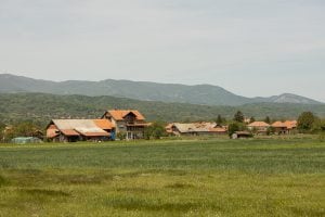 farm houses near Knjaževac