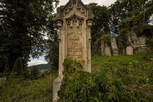 Friedrich Theil's headstone