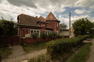 village house near Mărășești