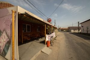 roadside ABC bar in Suplacu de Barcău