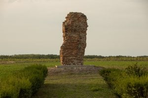 monastery ruins near Szerep