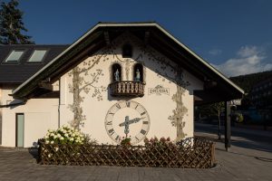clocks for sale everywhere in Titisee