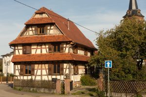 traditional Alsatian house near Dengolsheim
