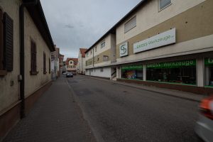 Osthofen, town of car noise